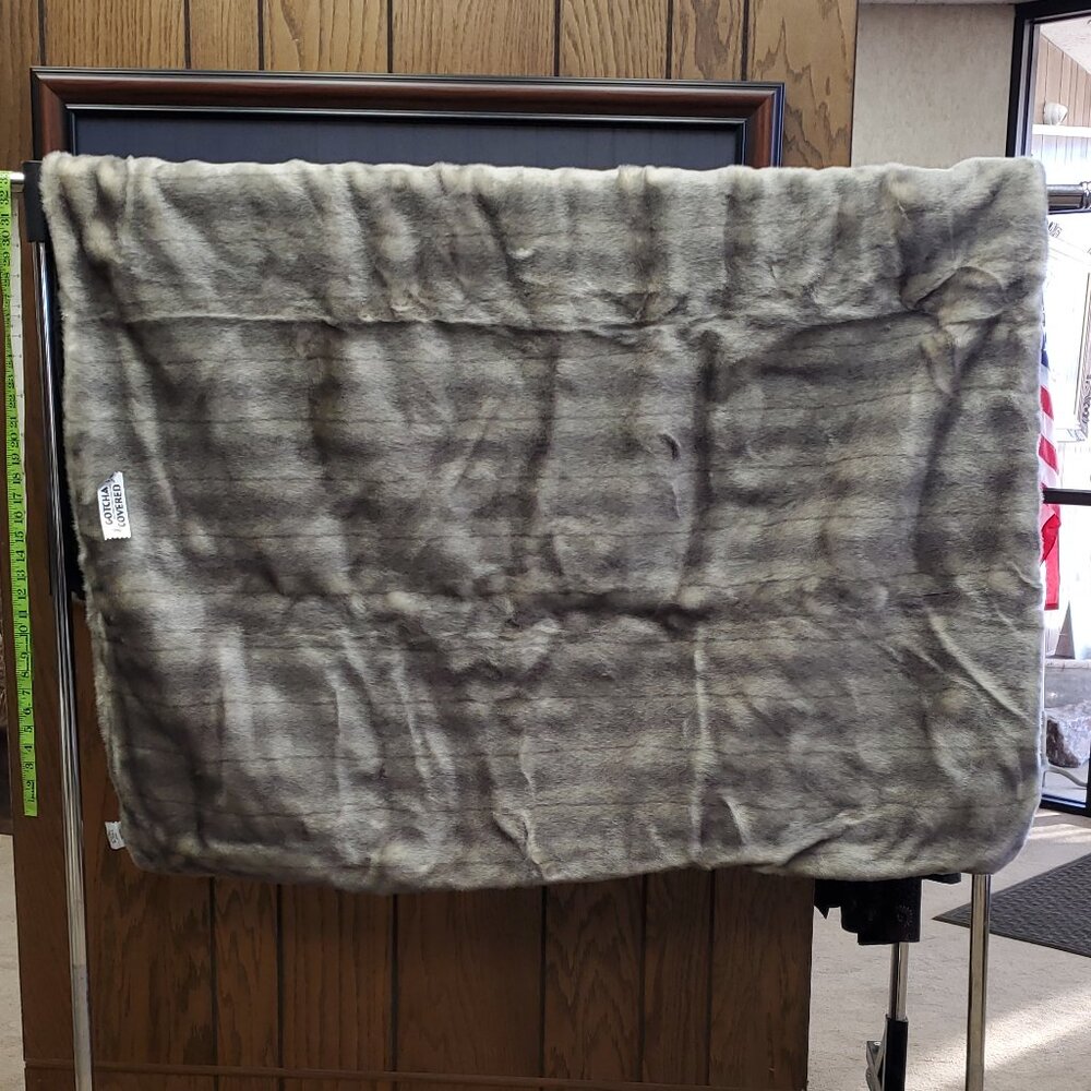 NWT Gray Faux Fur Blanket